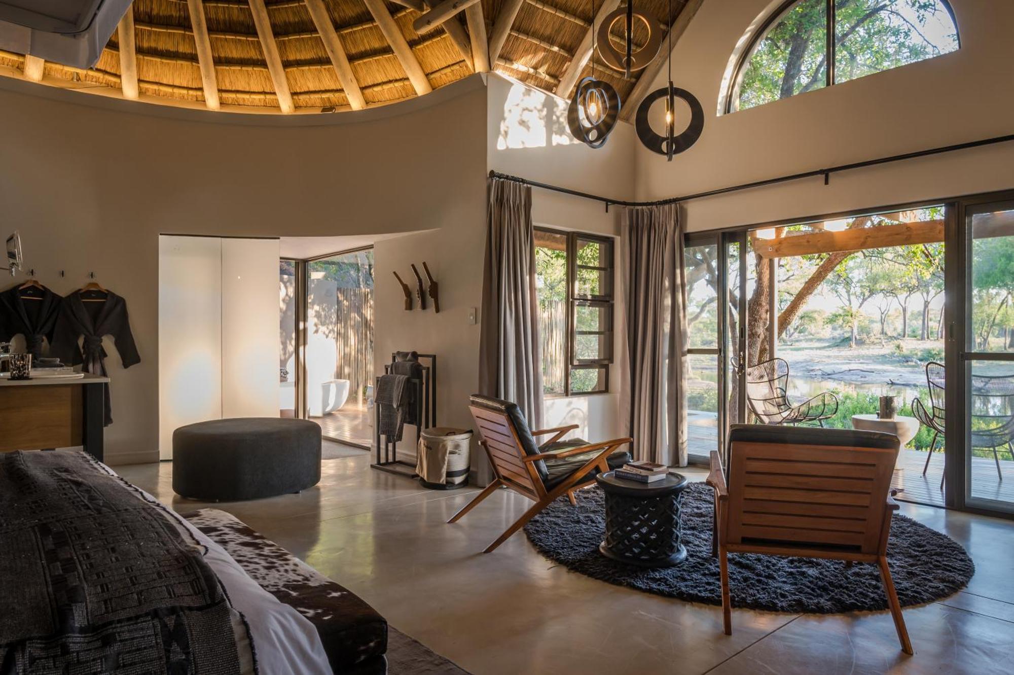 Serondella Safari Lodge Thornybush Game Reserve Room photo