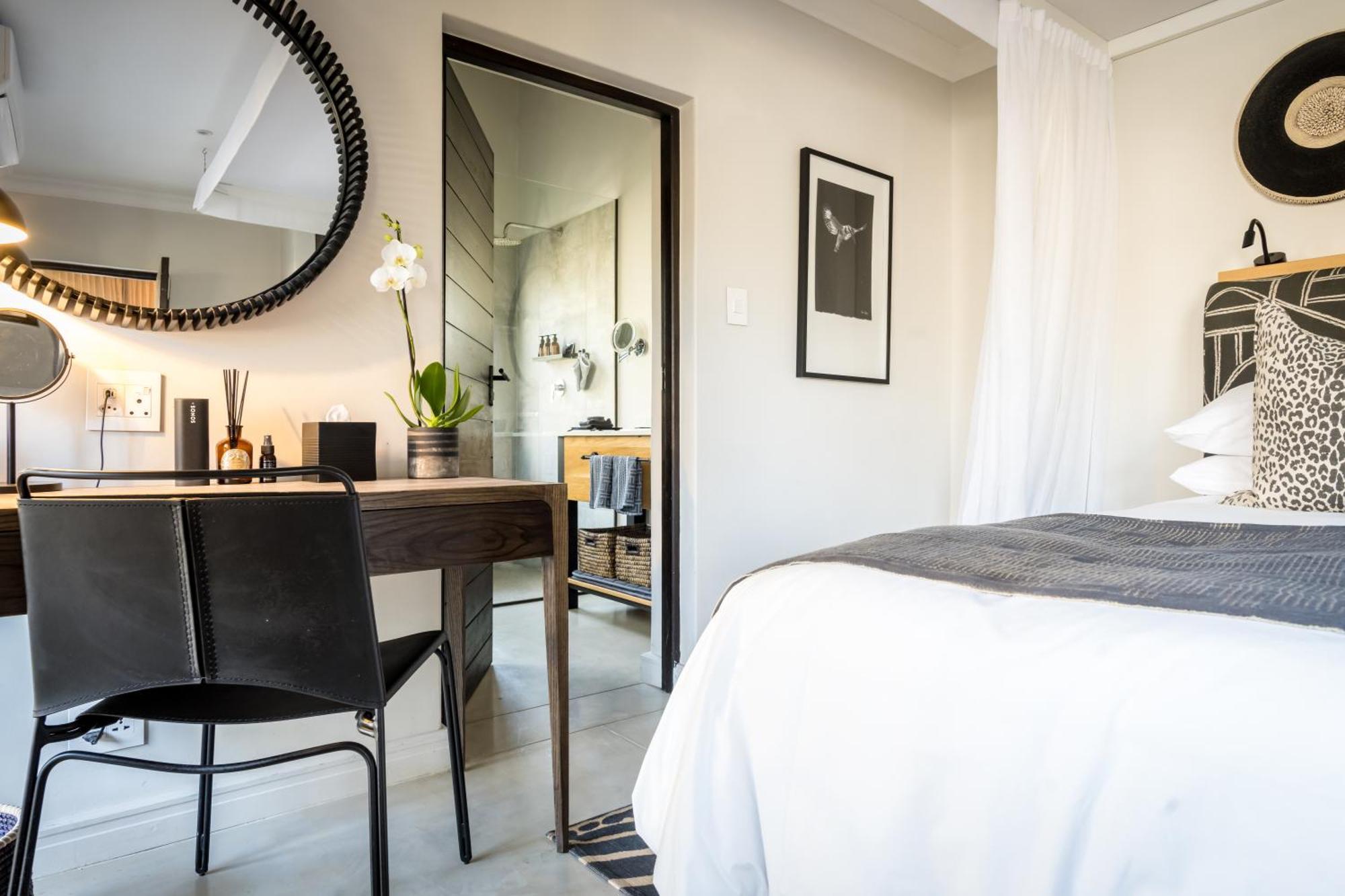 Serondella Safari Lodge Thornybush Game Reserve Room photo
