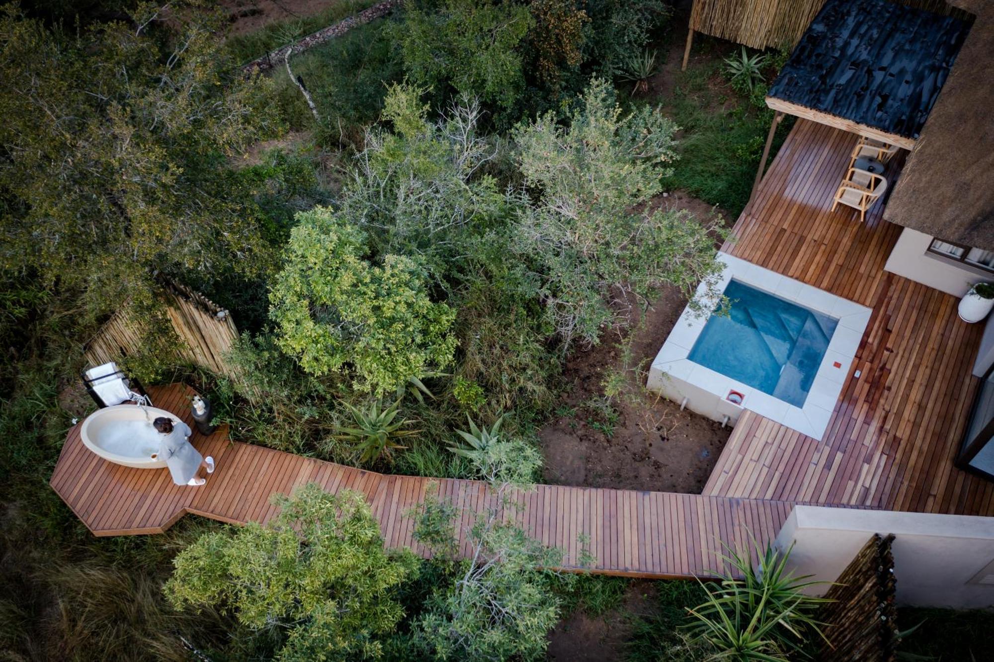 Serondella Safari Lodge Thornybush Game Reserve Room photo